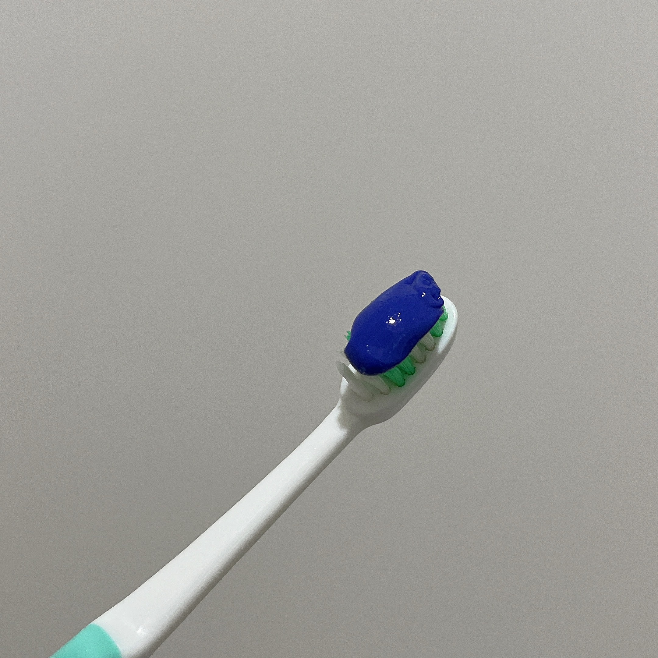 ホワイトパープル歯みがき ピーチフローラルミントの香り/EUTHYMOL/歯磨き粉を使ったクチコミ（2枚目）