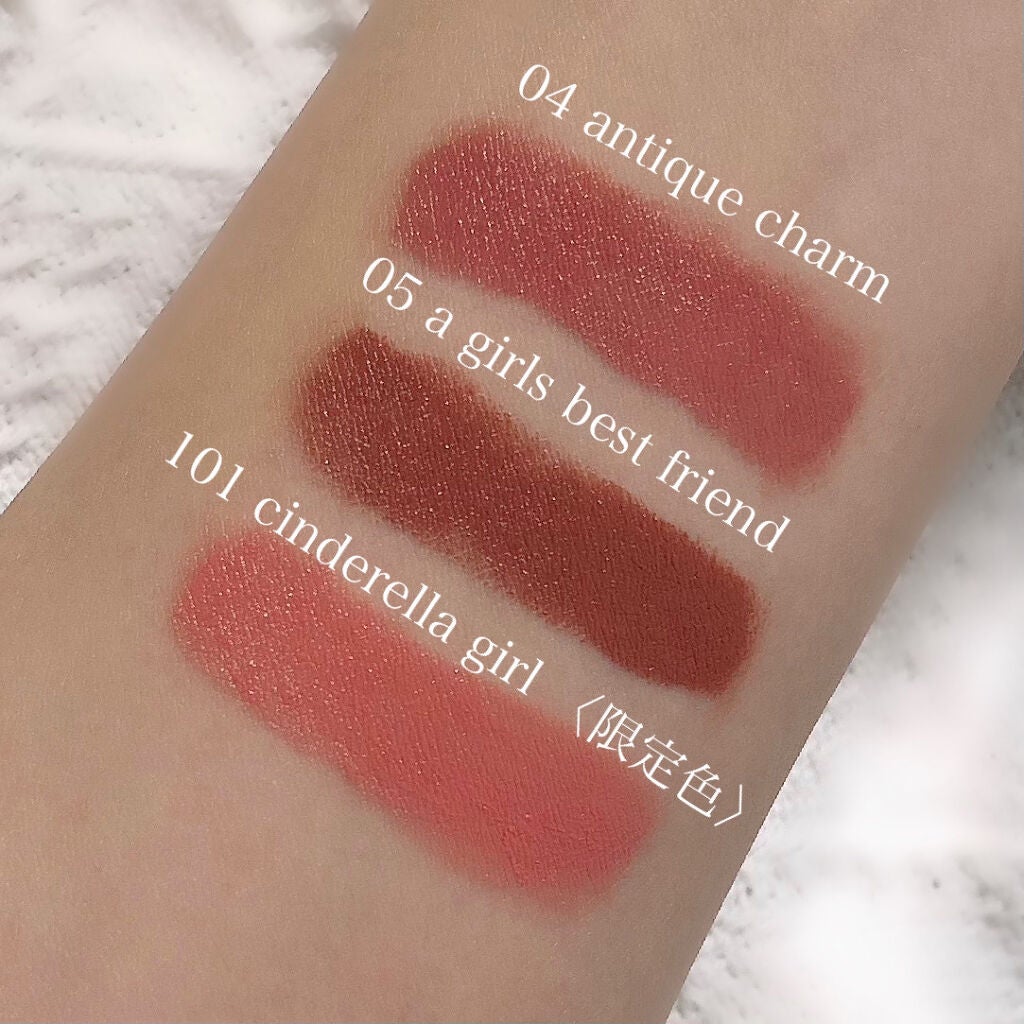 ルージュ リップジュエル ジェミーサテン/JILL STUART/口紅を使ったクチコミ(2枚目)