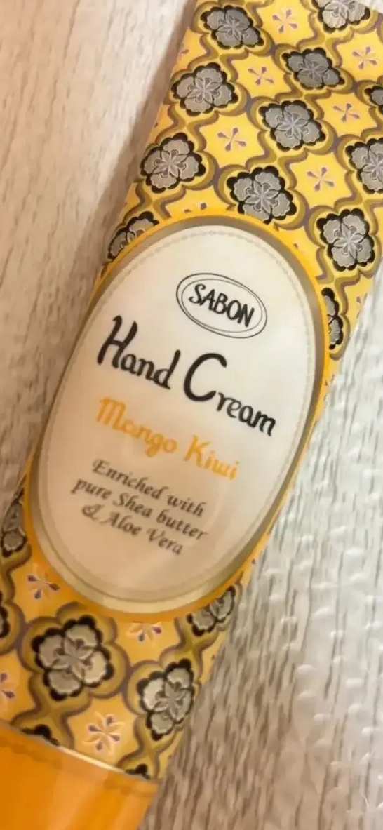 ハンドクリーム マンゴー・キウイ/SABON/ハンドクリームを使ったクチコミ（2枚目）