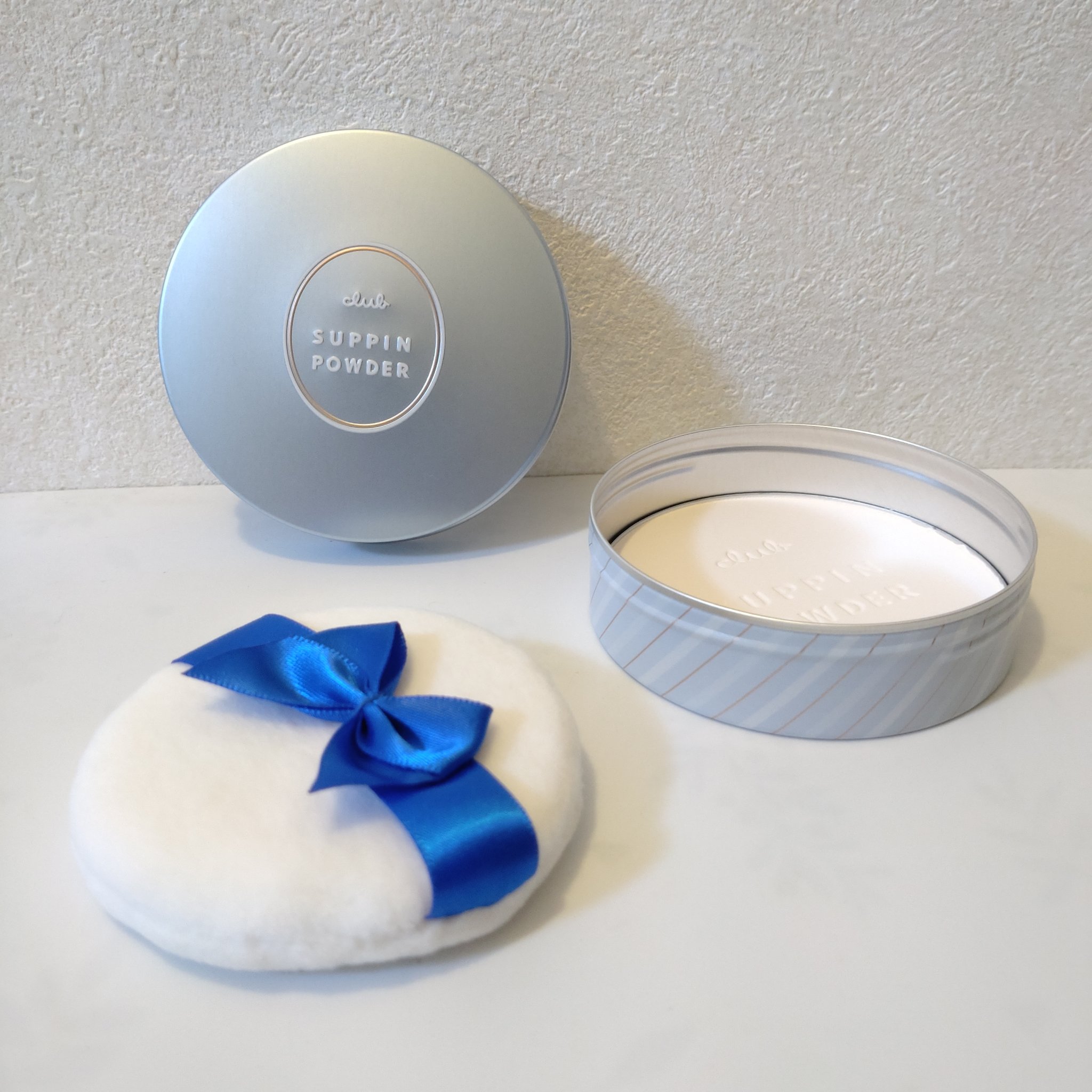 すっぴん ホワイトニングパウダーA/クラブ/プレストパウダーを使ったクチコミ（3枚目）