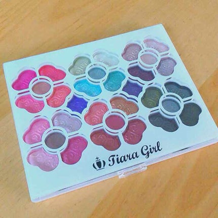 アイカラーパレット/ティアラガール/アイシャドウパレットを使ったクチコミ(1枚目)