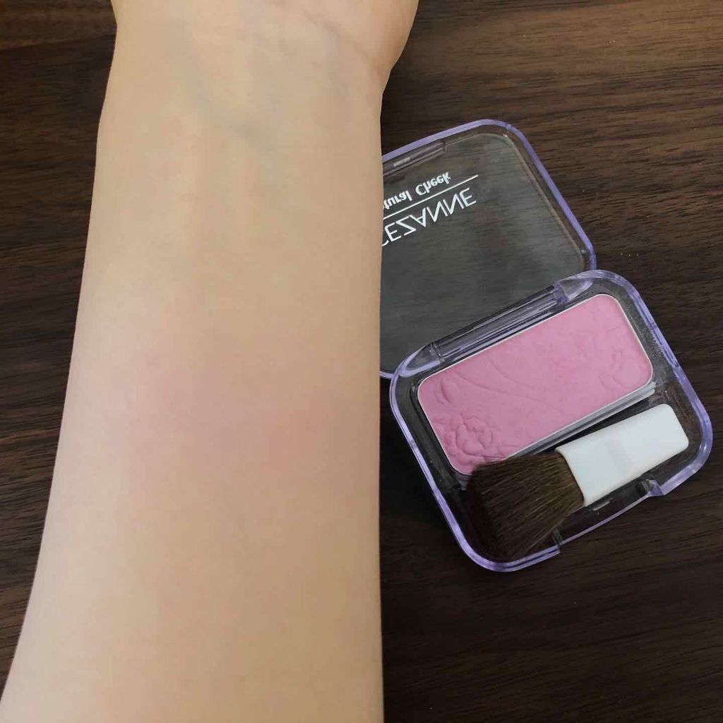 ナチュラル チークN/CEZANNE/パウダーチークを使ったクチコミ（2枚目）