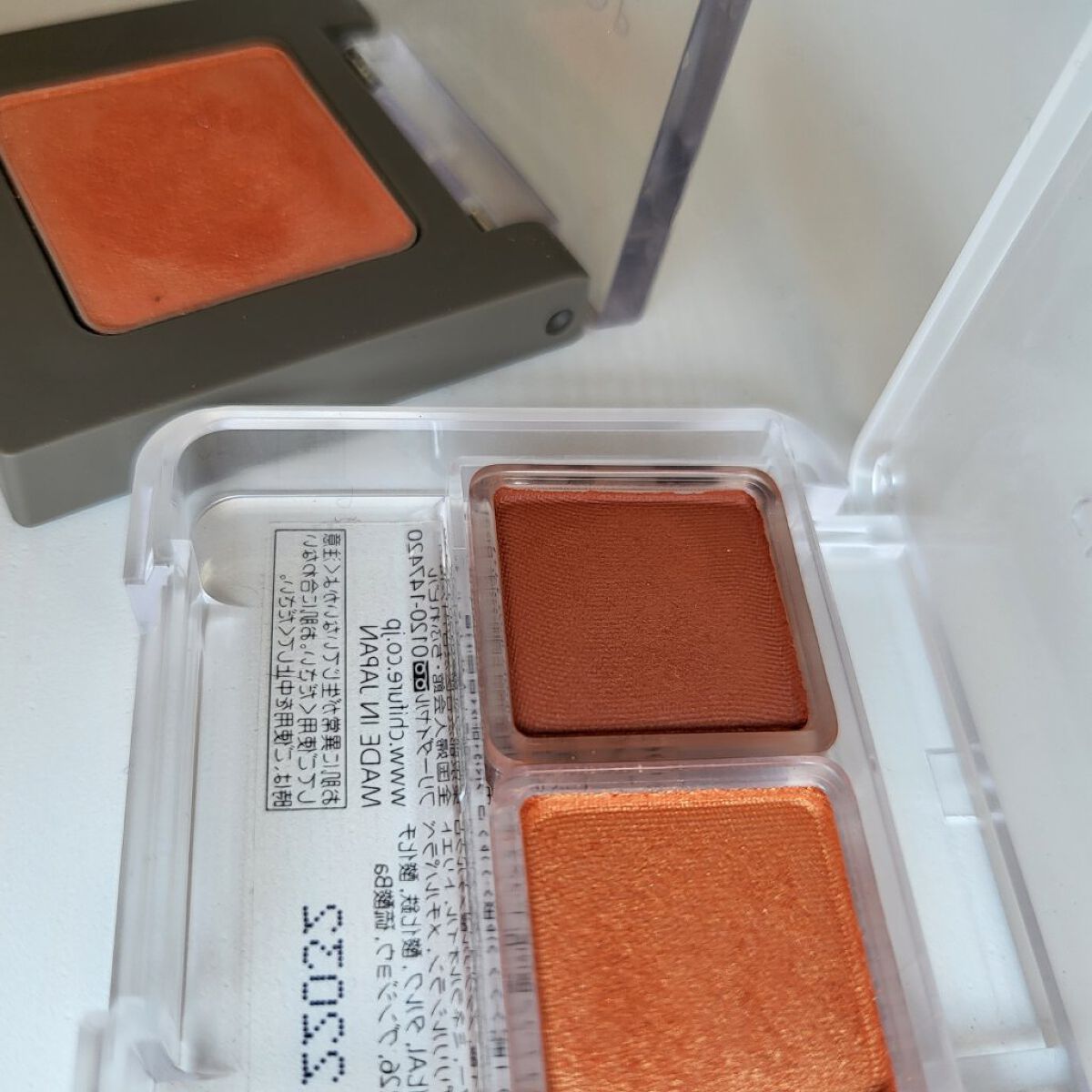 アリュールド シングル アイシャドウ FLARE 06/DAZZSHOP/単色アイシャドウを使ったクチコミ（3枚目）