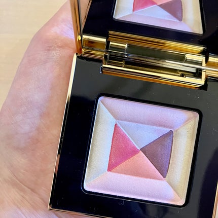 コンスピキュアス チークス リミテッドコレクション b/Amplitude/パウダーチークを使ったクチコミ(3枚目)