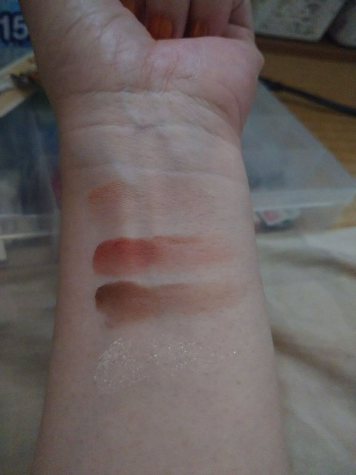 シングルアイシャドウ/aZTK/単色アイシャドウを使ったクチコミ（2枚目）