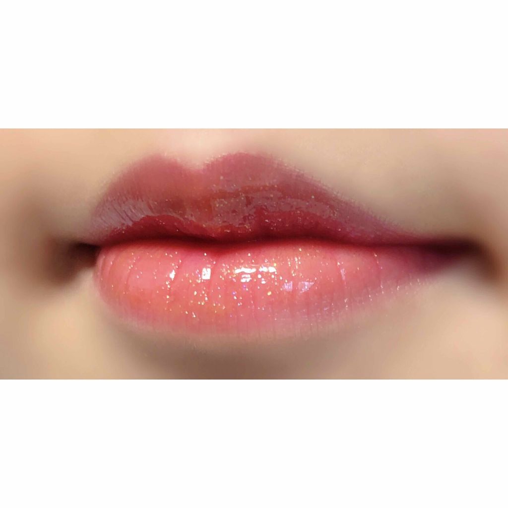 メスメリック グラスリップオイル/CHICCA/リップグロスを使ったクチコミ（1枚目）