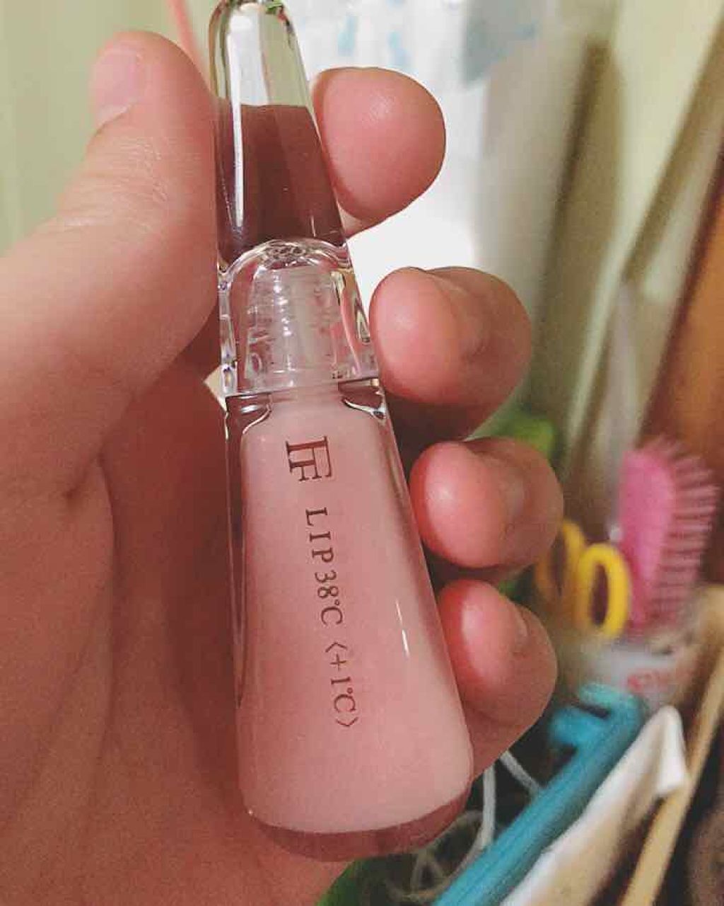 38°C / 99°F リップトリートメント (リップ美容液)/UZU BY FLOWFUSHI/リップケアを使ったクチコミ（1枚目）