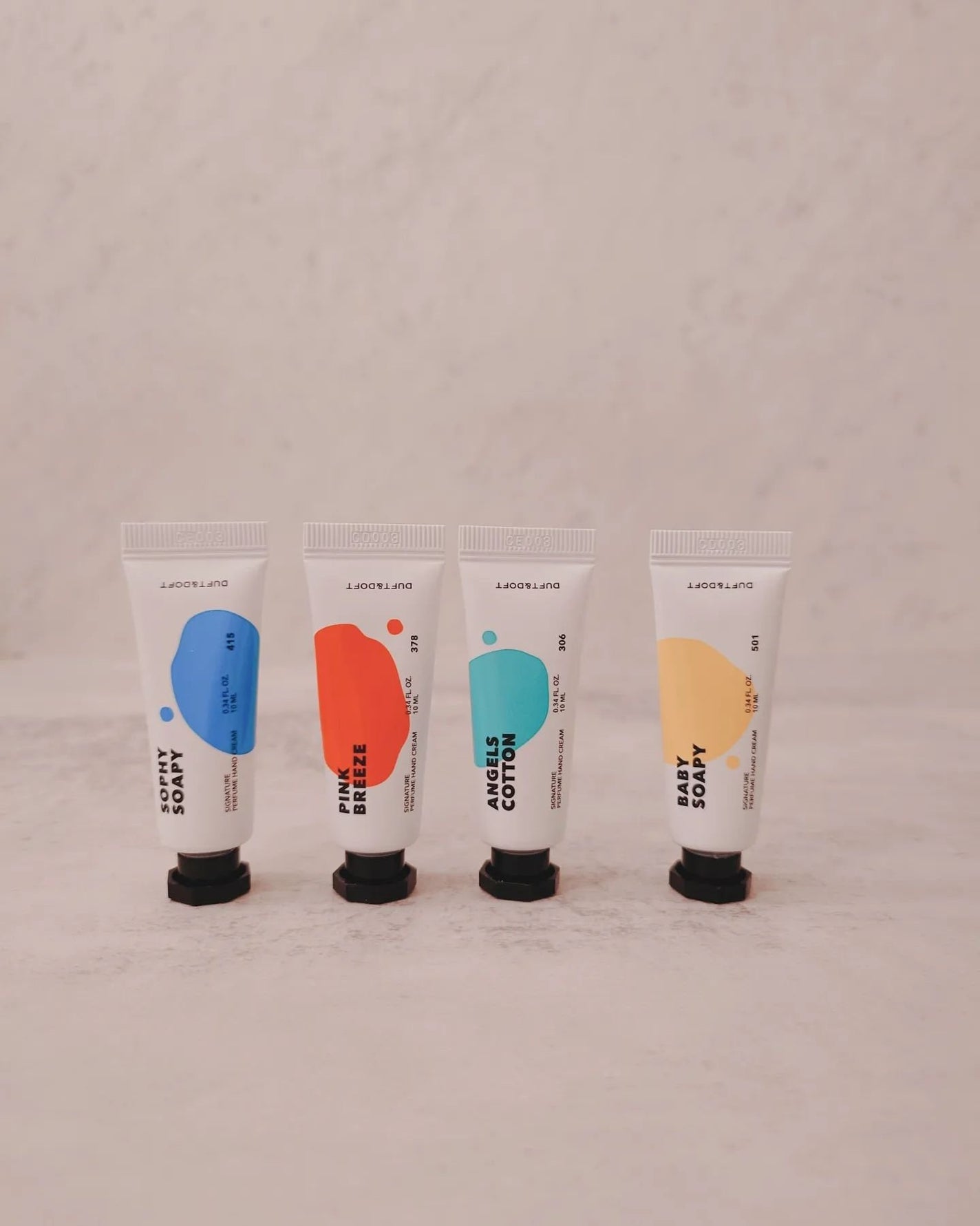 シグネチャーパフュームハンドクリームミニチュアギフトセット/DUFT&DOFT/ハンドクリームを使ったクチコミ(3枚目)