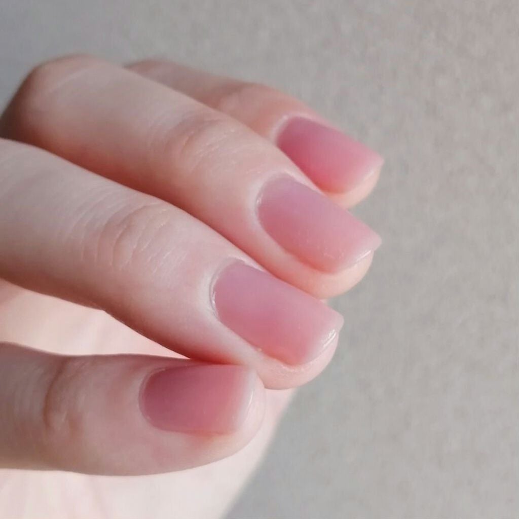 ファンデーションカラーズ/キャンメイク/マニキュアを使ったクチコミ(2枚目)