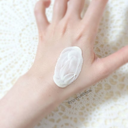 フランキンセンスクレンジングクリーム/ニールズヤード レメディーズ/クレンジングクリームを使ったクチコミ(3枚目)