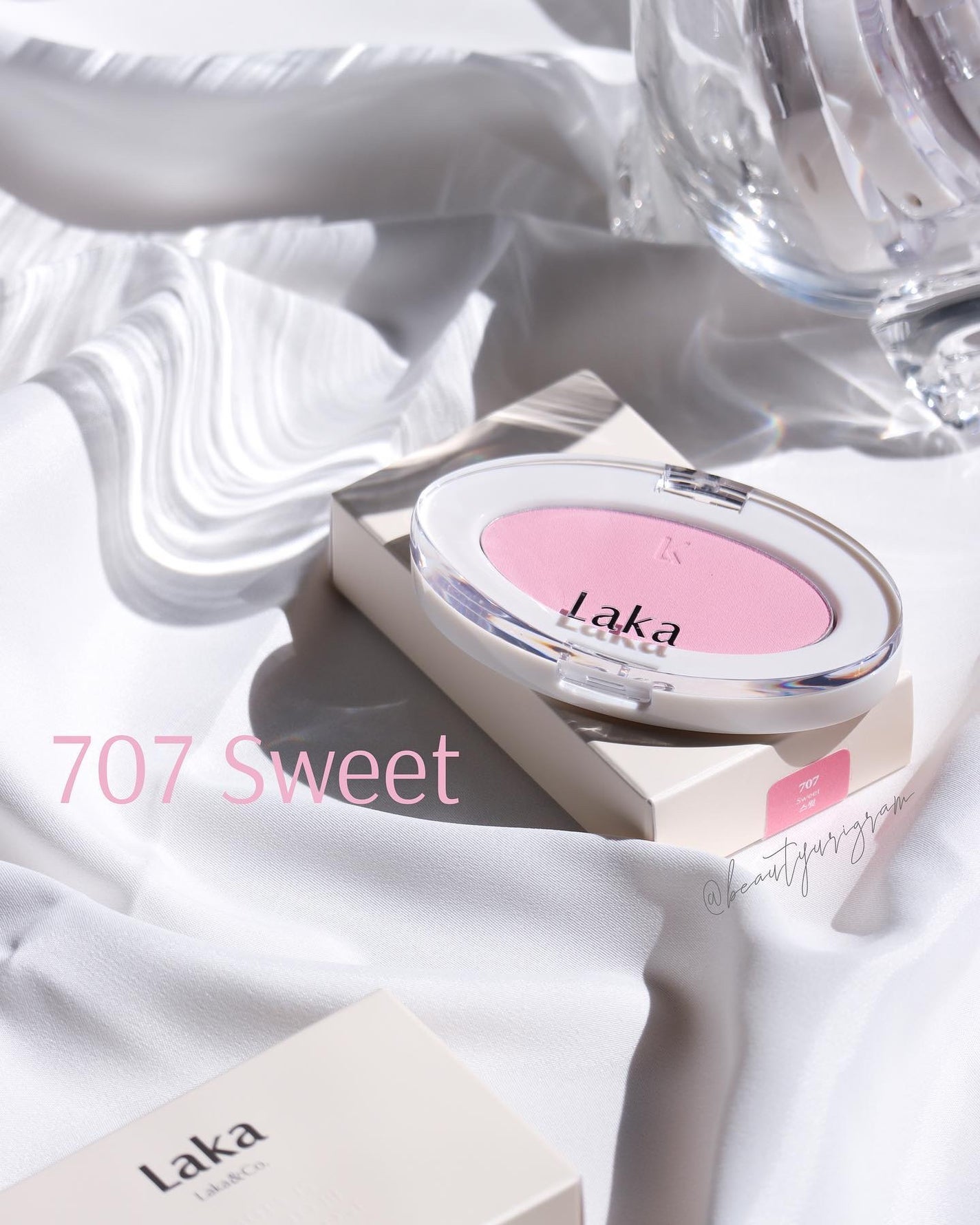 ラブシルクブラッシュ/Laka/パウダーチークを使ったクチコミ(4枚目)