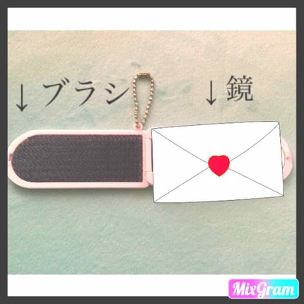 ペコ on LIPS 「☆ミニオンエチケットブラシ冬になると学校に行くとき、マフラーを..」(2枚目)