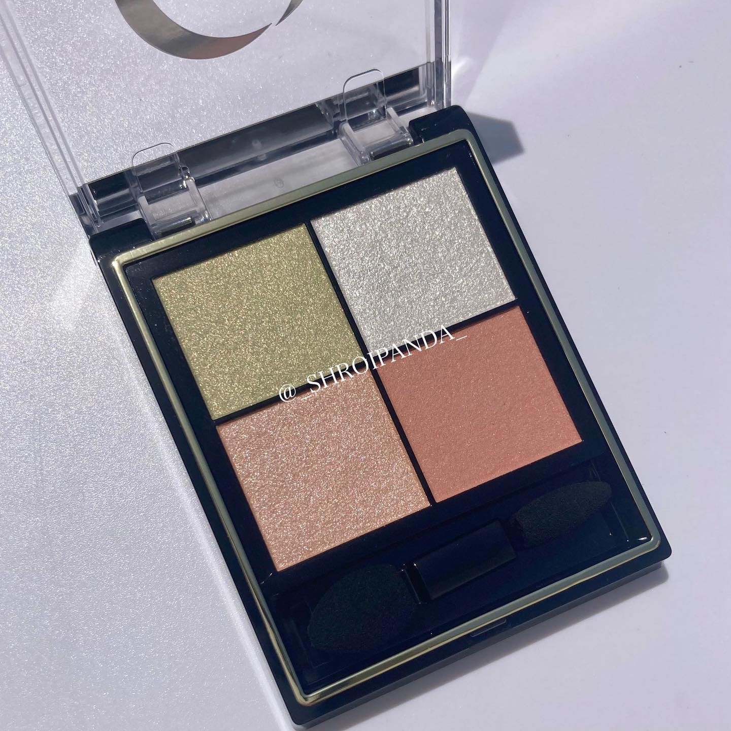 ブリンクリームパウダーシャドウ/BLING GLOW/単色アイシャドウを使ったクチコミ（3枚目）