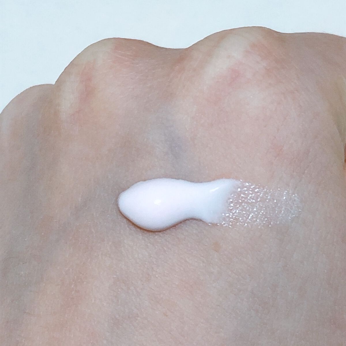 ニベアUV ディープ プロテクト&ケア トーンアップ エッセンス/ニベア/日焼け止めローションを使ったクチコミ(5枚目)