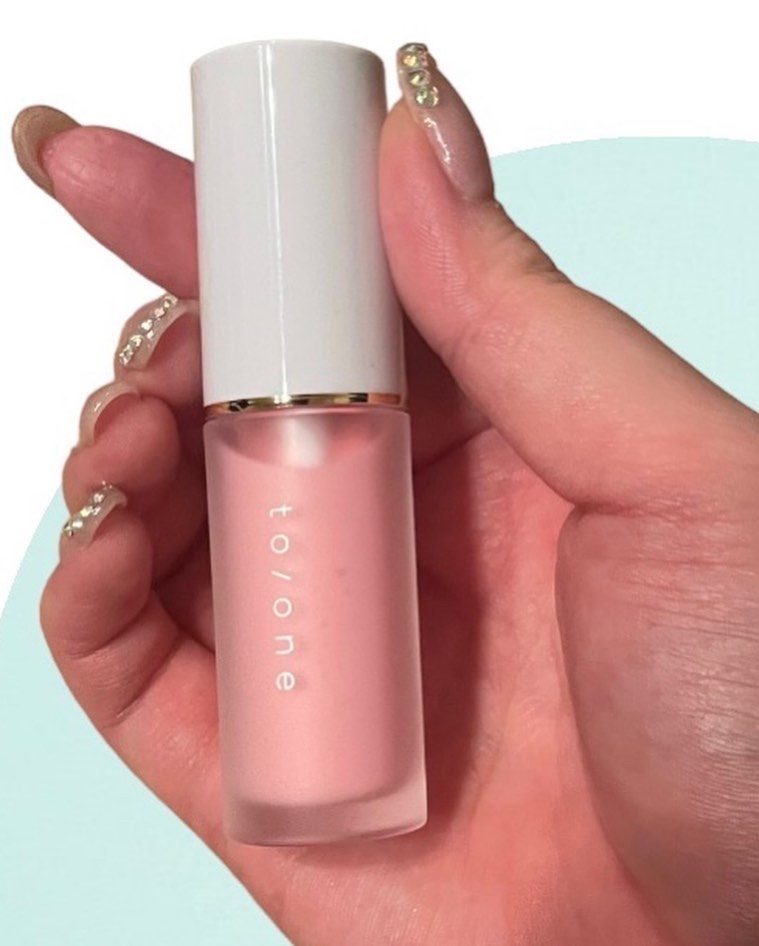 リキッド リップ アンド チーク 02 ロージーピンク/to/one/リキッドチークを使ったクチコミ（2枚目）