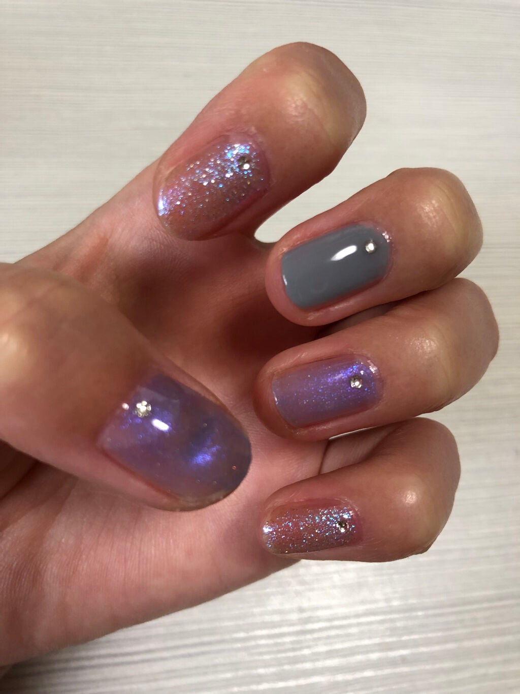 カラフルネイルズ/キャンメイク/マニキュアを使ったクチコミ(2枚目)