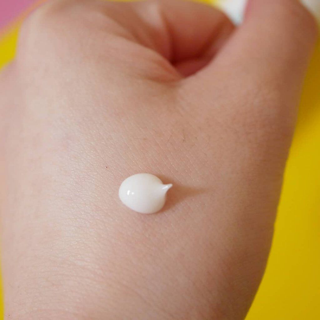 ボタニカルスタイリングクリーム　ナチュラルフロウ/BOTANIST/ヘアワックス・クリームを使ったクチコミ（2枚目）