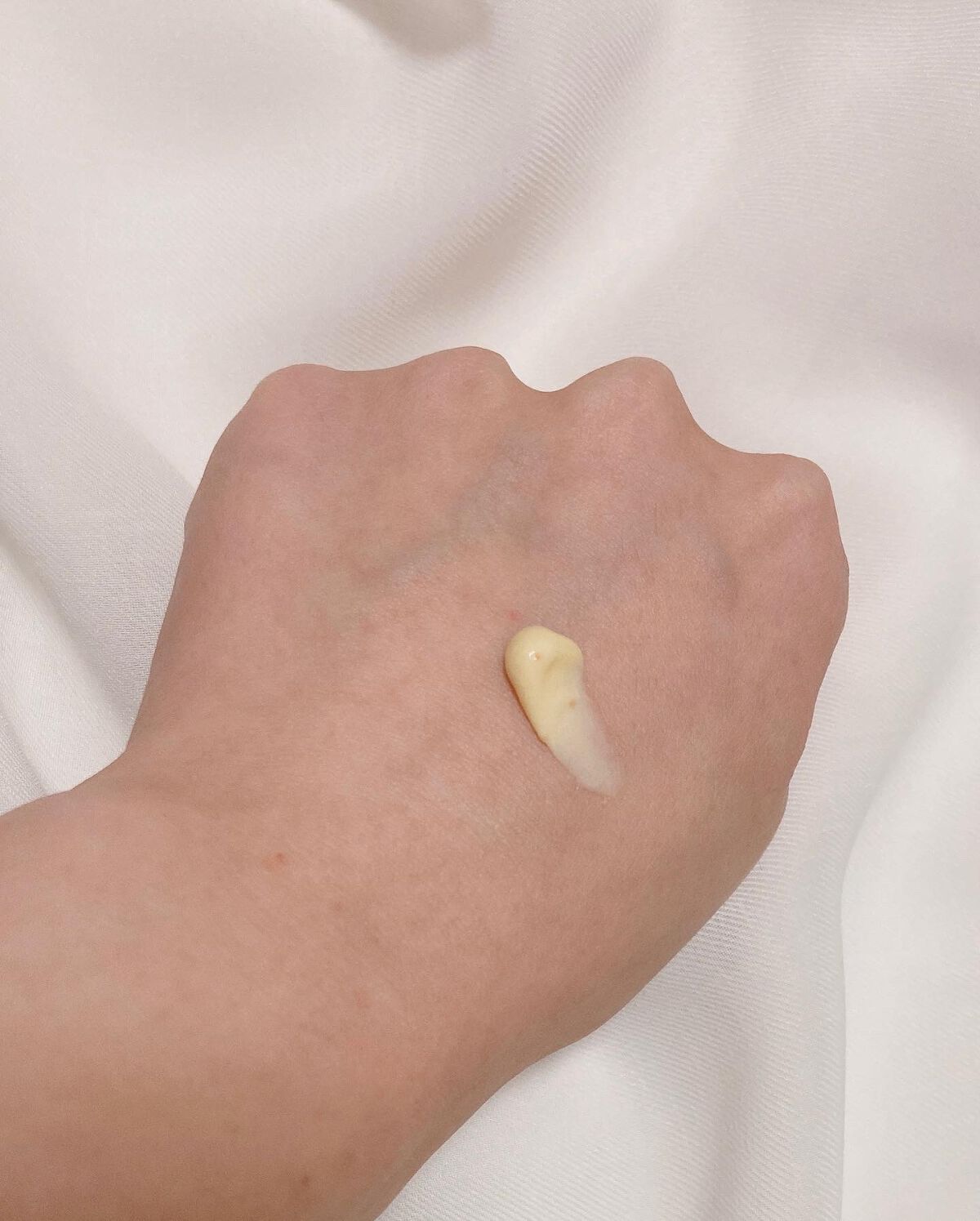 ピールケアVCスクラビングフェイスウォッシュ/ONE LOGIQUE/洗顔フォームを使ったクチコミ（2枚目）