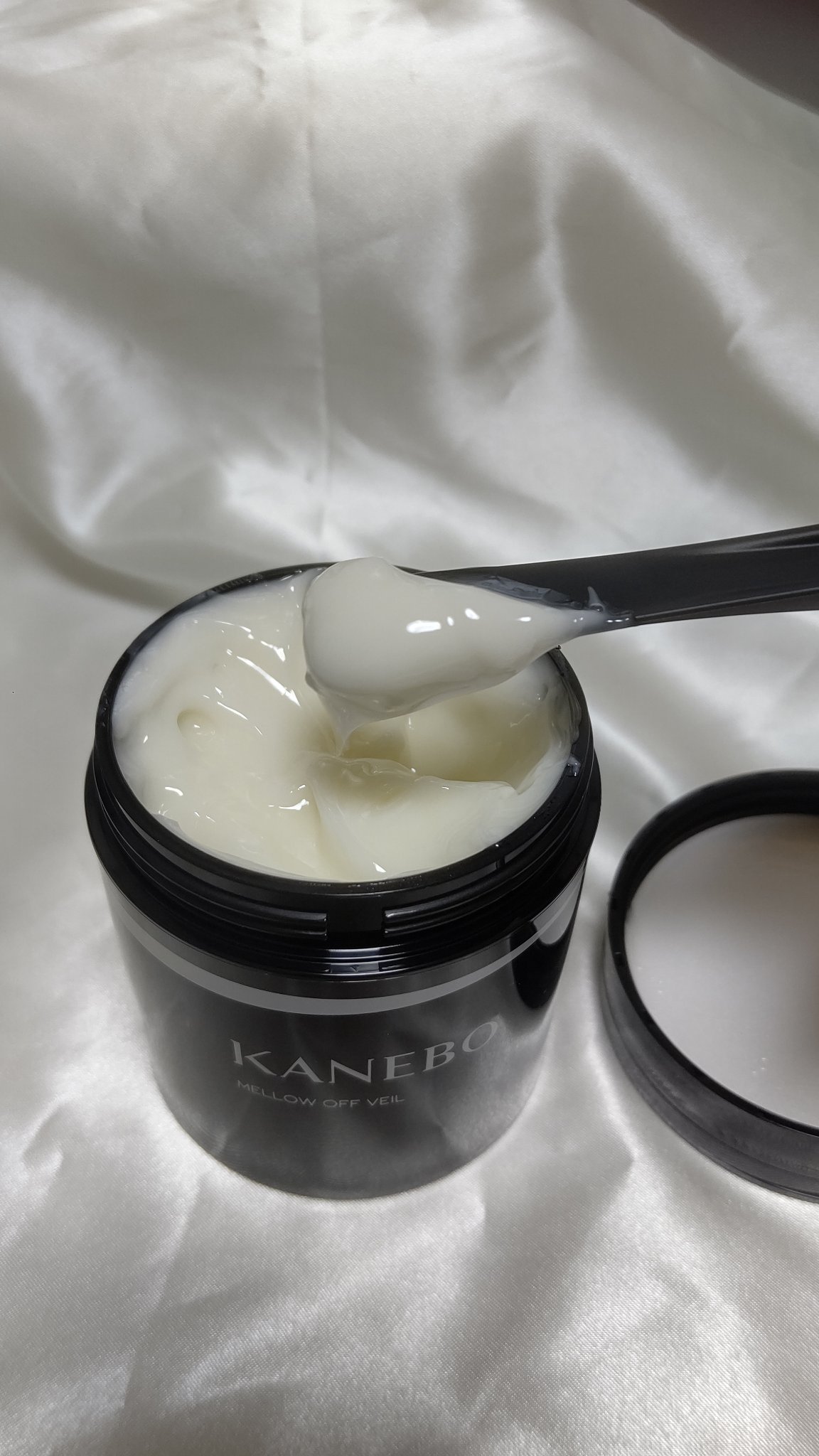 メロウ　オフ　ヴェイル/KANEBO/クレンジングクリームを使ったクチコミ（2枚目）