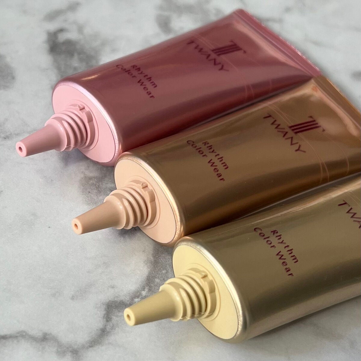 リズムカラーウェア/TWANY/化粧下地を使ったクチコミ(6枚目)