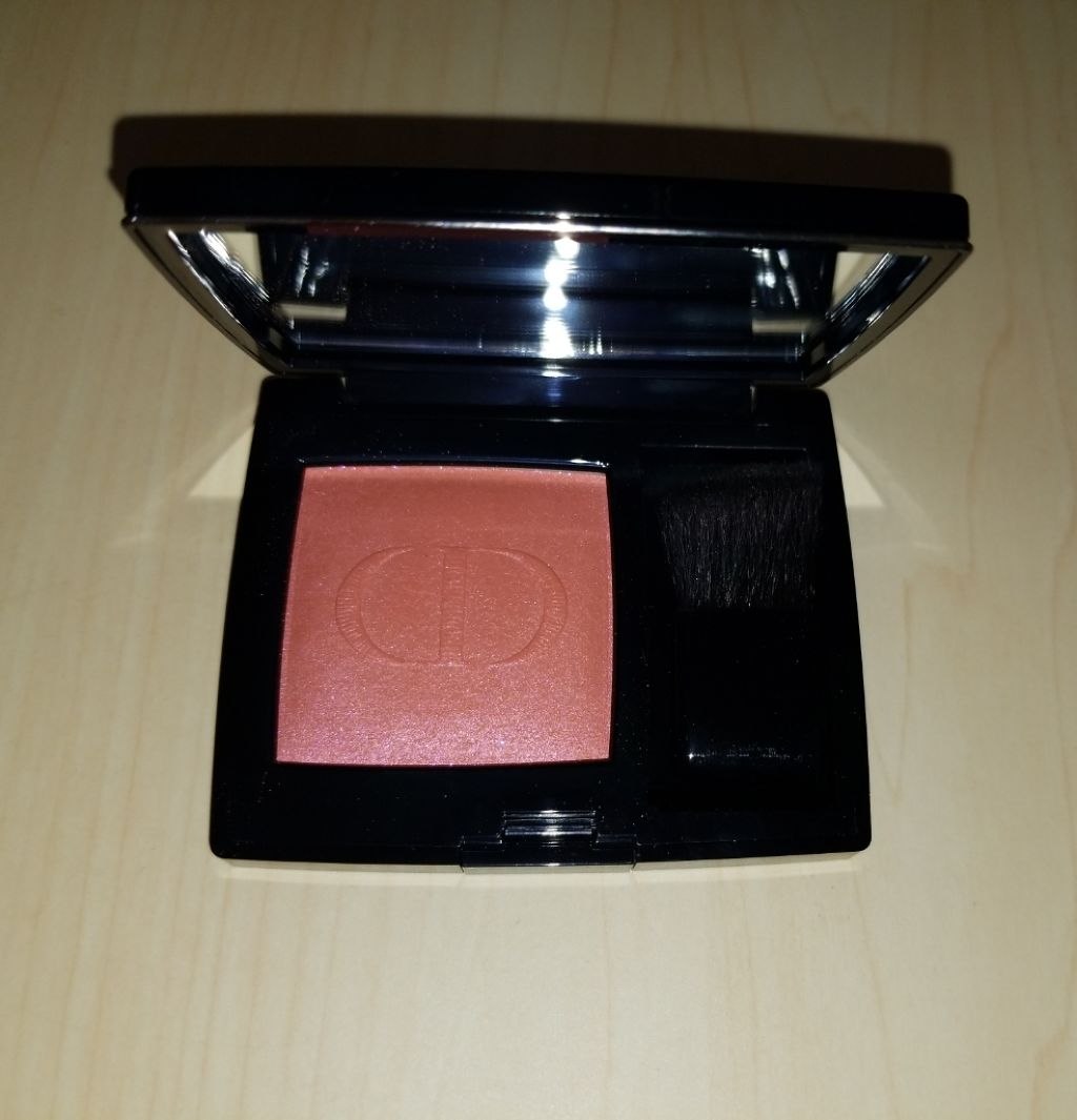 【旧】ディオールスキン ルージュ ブラッシュ 365 ニュー ワールド/Dior/パウダーチークを使ったクチコミ（1枚目）