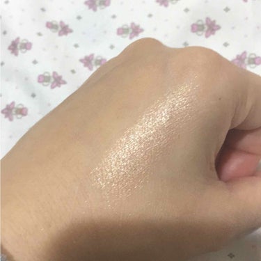 MegaGlo Highlighting Powder/wet 'n' wild/ハイライトを使ったクチコミ（3枚目）