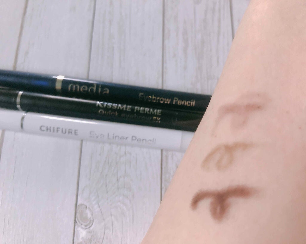 クイックアイブロウ/キスミー フェルム/アイブロウペンシルを使ったクチコミ(2枚目)