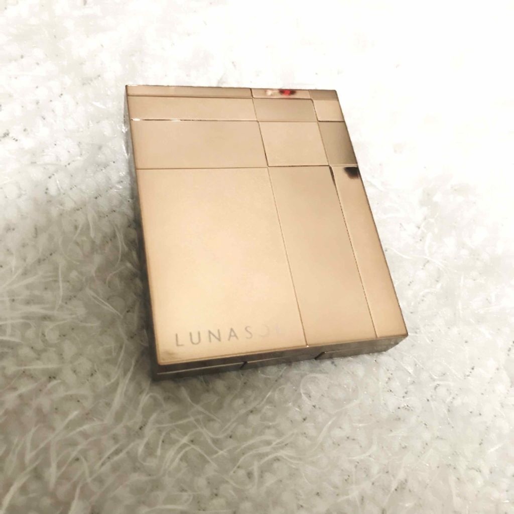 セレクション・ドゥ・ショコラアイズ/LUNASOL/アイシャドウパレットを使ったクチコミ(4枚目)