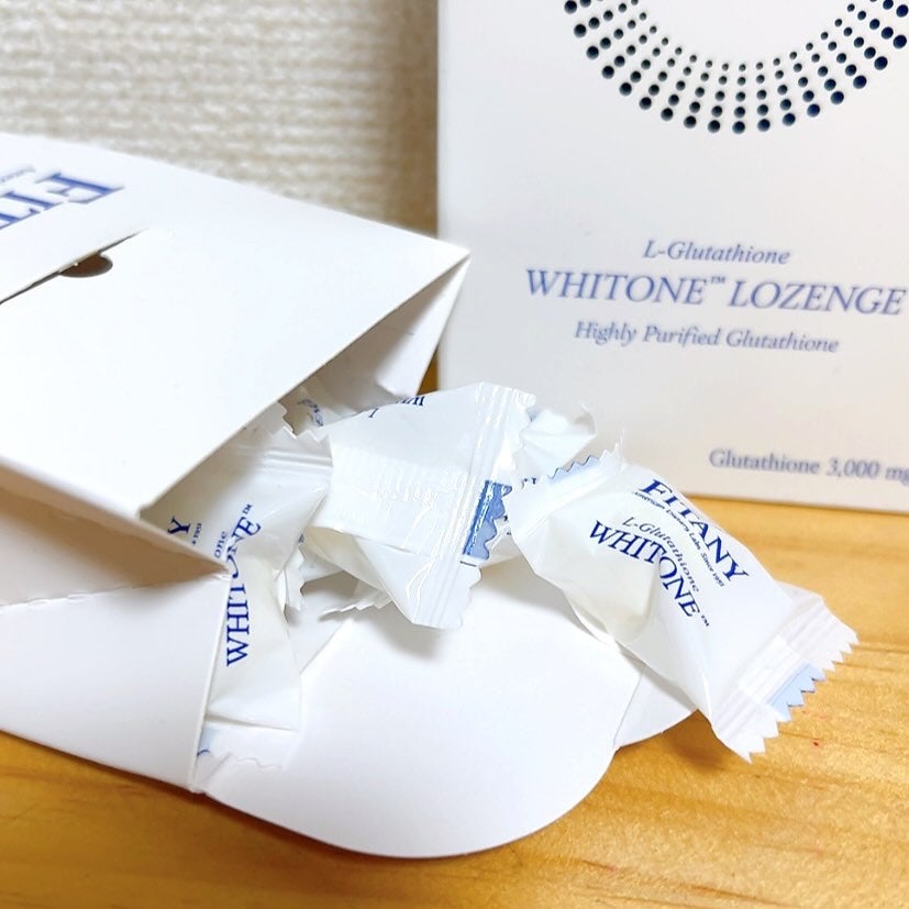 ★megu★ on LIPS 「✈︎...FITANYホワイトーンロゼンジ話題の飴🍬サプリ便利..」(2枚目)