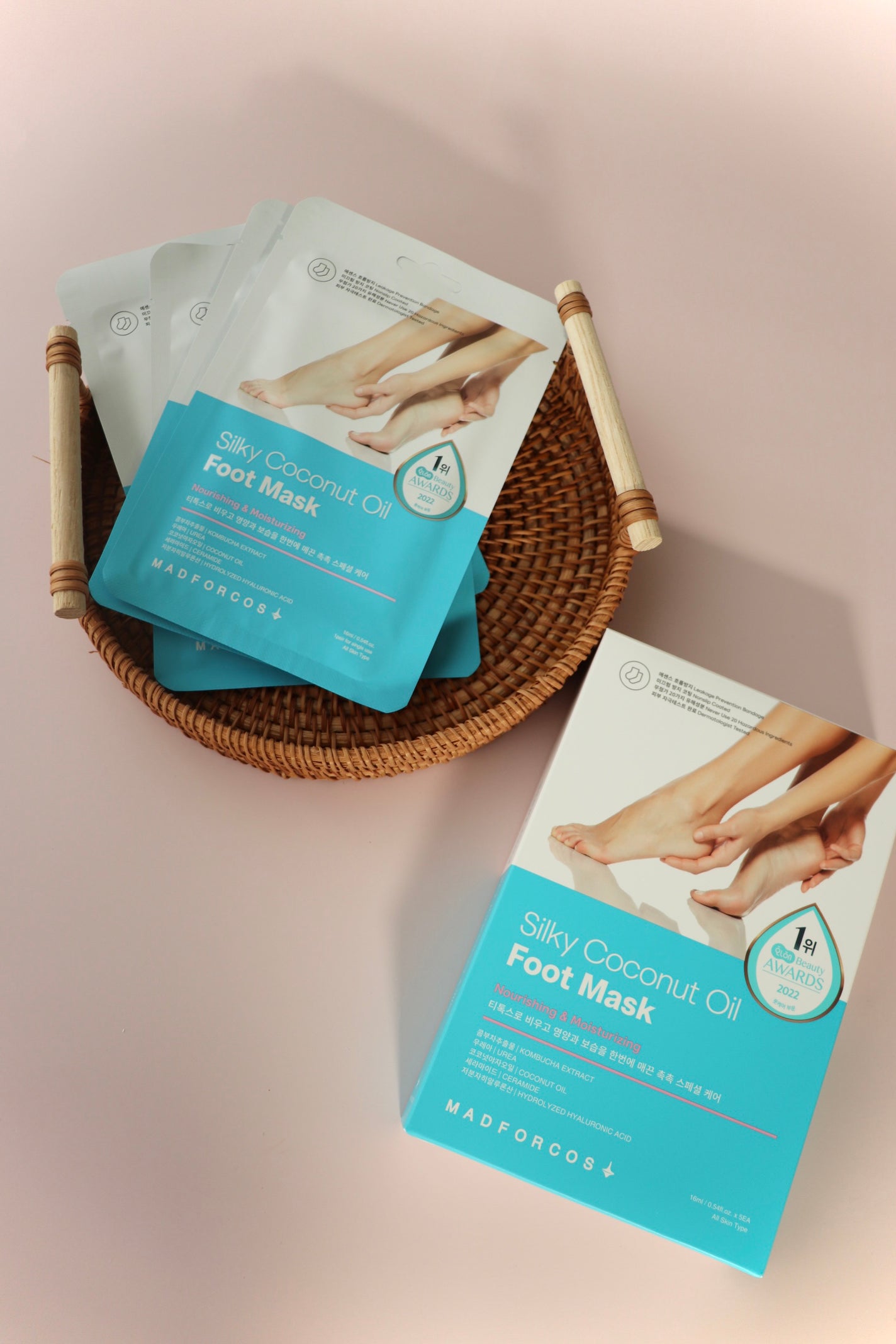 シルキーココナッツオイルフットマスク /MADFORCOS/レッグ・フットケアを使ったクチコミ(1枚目)