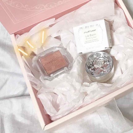 アイコニックルック アイシャドウ/JILL STUART/単色アイシャドウを使ったクチコミ(1枚目)