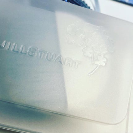 サムシングピュアブルー イノセントフェイスパウダー/JILL STUART/プレストパウダーを使ったクチコミ(6枚目)