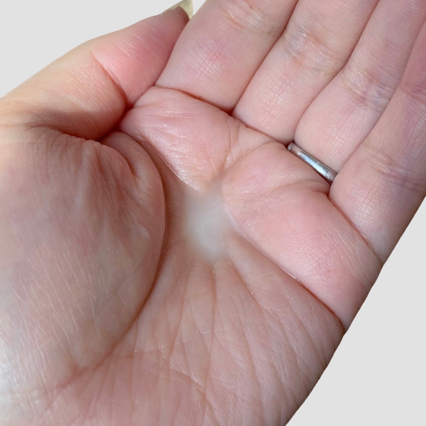 ダルバ ホワイトトリュフファーストスプレーセラム/ダルバ/ミスト状化粧水を使ったクチコミ(7枚目)