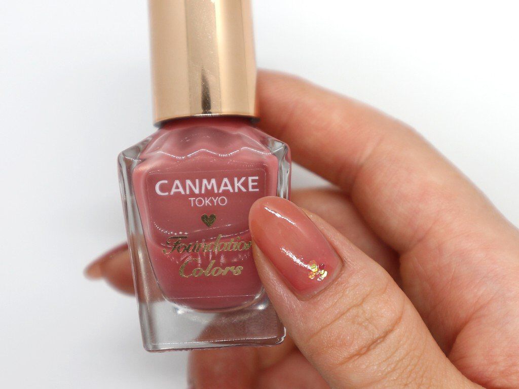ファンデーションカラーズ/キャンメイク/マニキュアを使ったクチコミ(2枚目)