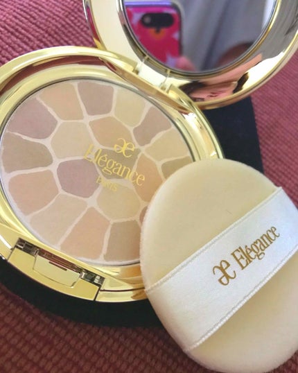 ラ プードル オートニュアンス/Elégance/プレストパウダーを使ったクチコミ(2枚目)