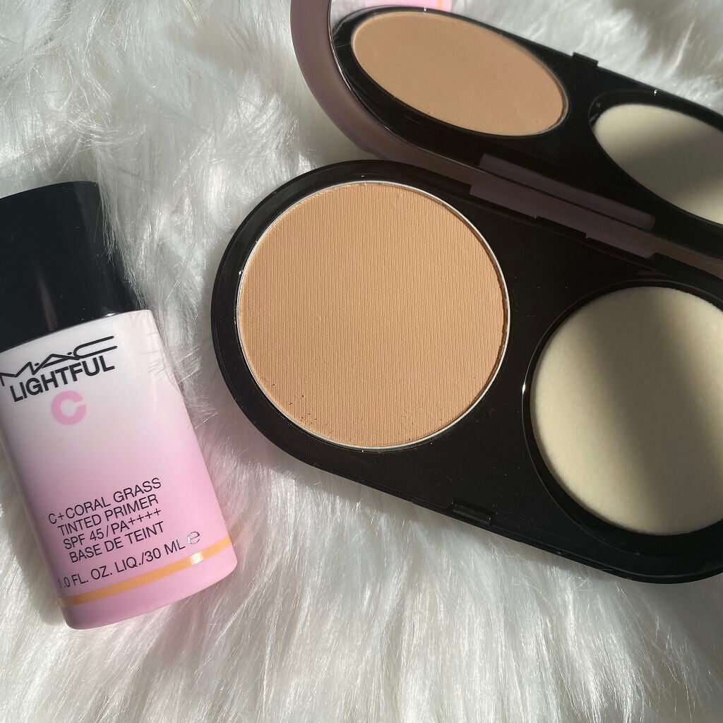 ライトフル C+ティンティッド プライマーSPF45(PA++++)/M・A・C/化粧下地を使ったクチコミ(2枚目)