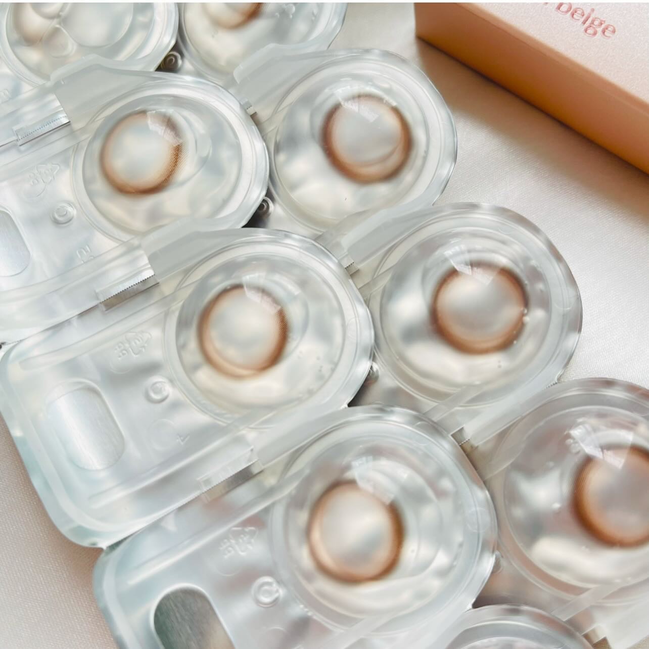 chiffon chiffon beige/meilly/ワンデー（１DAY）カラコンを使ったクチコミ（2枚目）