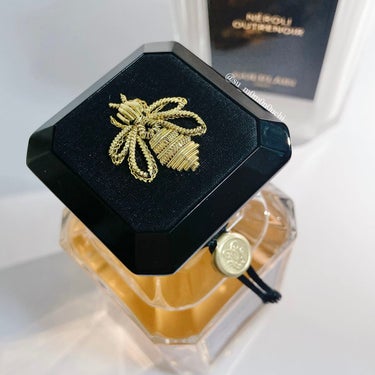 GUERLAIN ラール エ ラ マティエール ハンド＆ボディ ローションのクチコミ「■ ゲラン「芸術と素材」の香りのコレクション■

すもももももももものうち。

今回紹介するの.....」（2枚目）