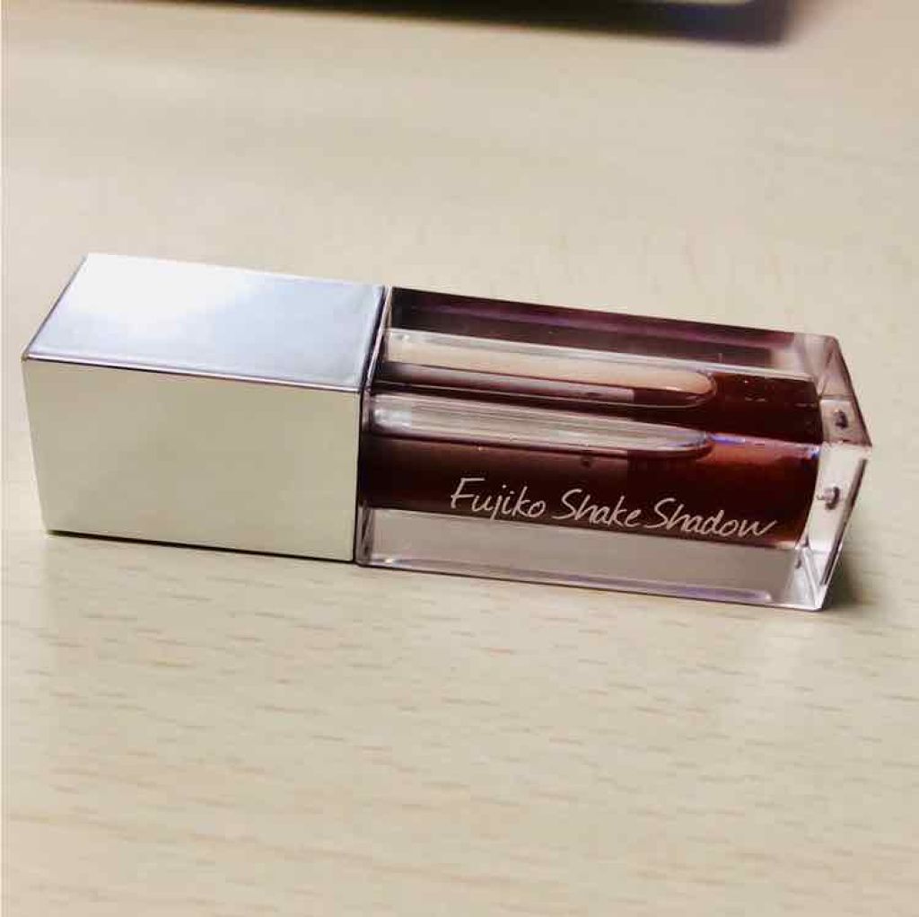 シャイニーシャドウ N/excel/単色アイシャドウを使ったクチコミ（1枚目）