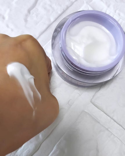 シカクリーム/ASUNE /フェイスクリームを使ったクチコミ(2枚目)