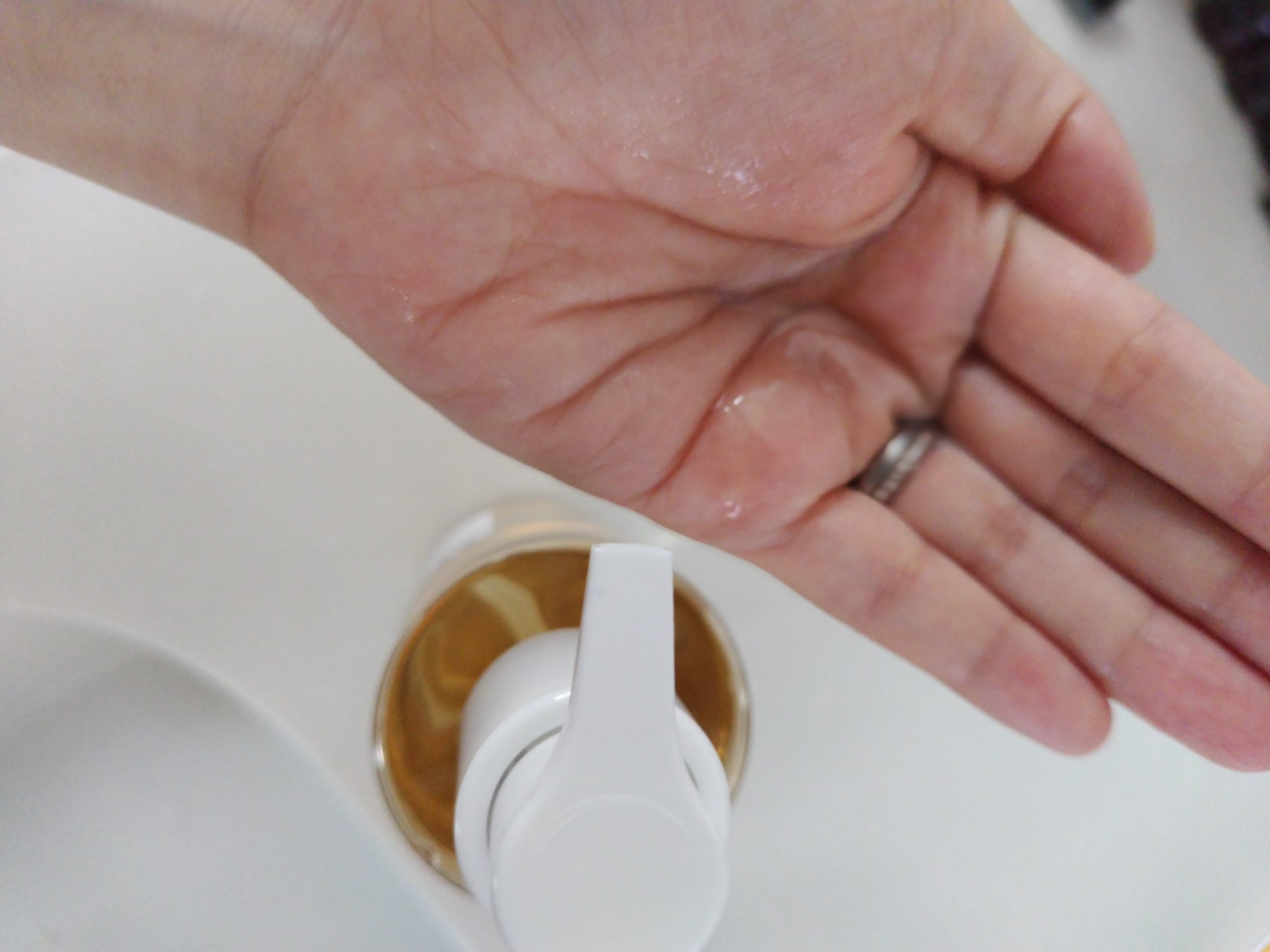 センテラ ライトクレンジングオイル/SKIN1004/オイルクレンジングを使ったクチコミ（3枚目）