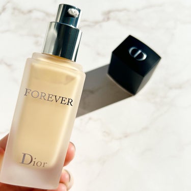 Dior ディオールスキン フォーエヴァー フルイド マットのクチコミ「カバー力、崩れにくさが半端ない❣️『完璧な肌』が作れるDiorファンデーション☺️💕


𓂃 .....」（1枚目）