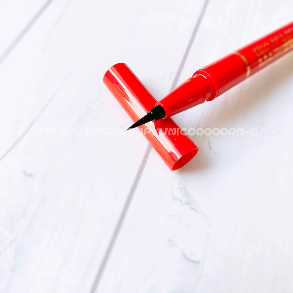 アヴァンセ ジョリ・エ ジョリ・エ リキッドアイライナー/アヴァンセ/リキッドアイライナーを使ったクチコミ（2枚目）