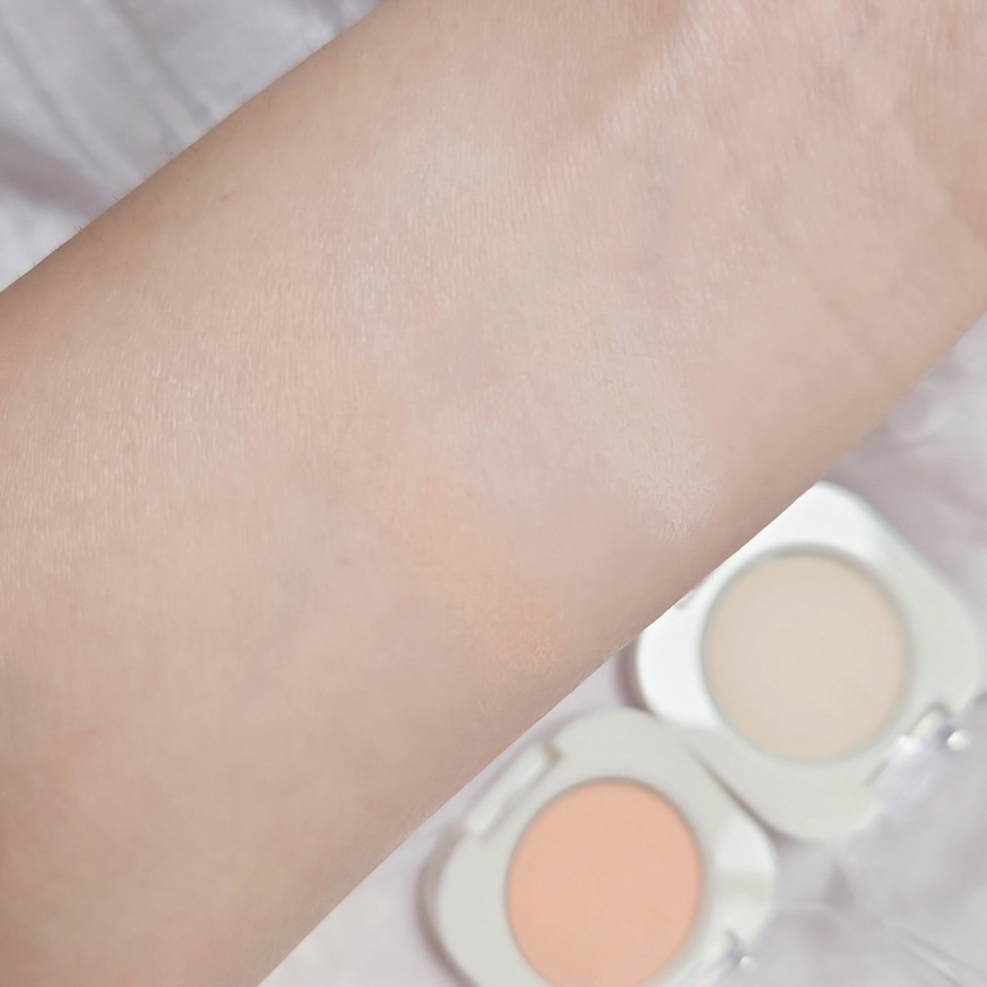 モノアイシャドウ/Laka/単色アイシャドウを使ったクチコミ(3枚目)