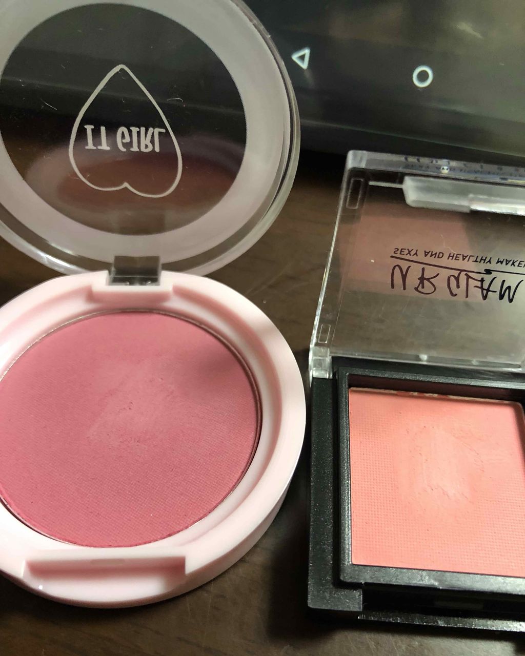 UR GLAM　SELECT EYES マットピンク/U R GLAM/単色アイシャドウを使ったクチコミ（2枚目）