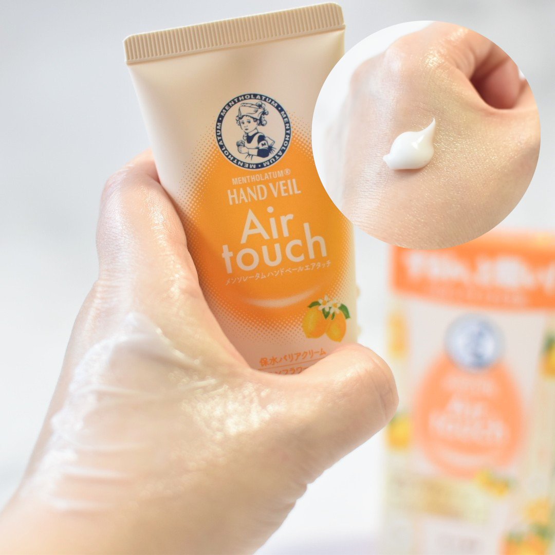 ハンドベールエアタッチ レモンフラワーの香り/メンソレータム/ハンドクリームを使ったクチコミ（3枚目）