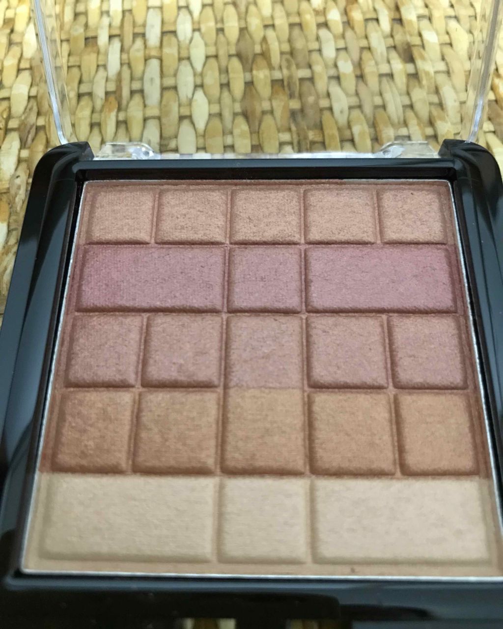 シマー ウェイブ/THE BODY SHOP/パウダーチークを使ったクチコミ(2枚目)