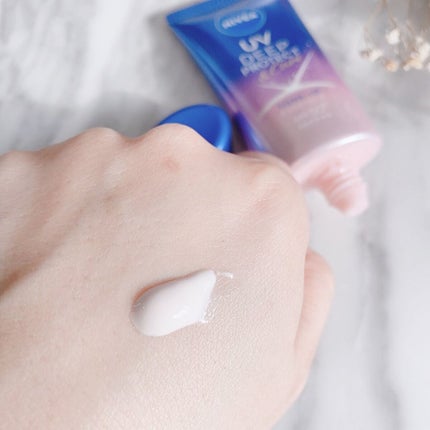 ニベアUV ディープ プロテクト&ケア トーンアップ エッセンス/ニベア/日焼け止めローションを使ったクチコミ(2枚目)