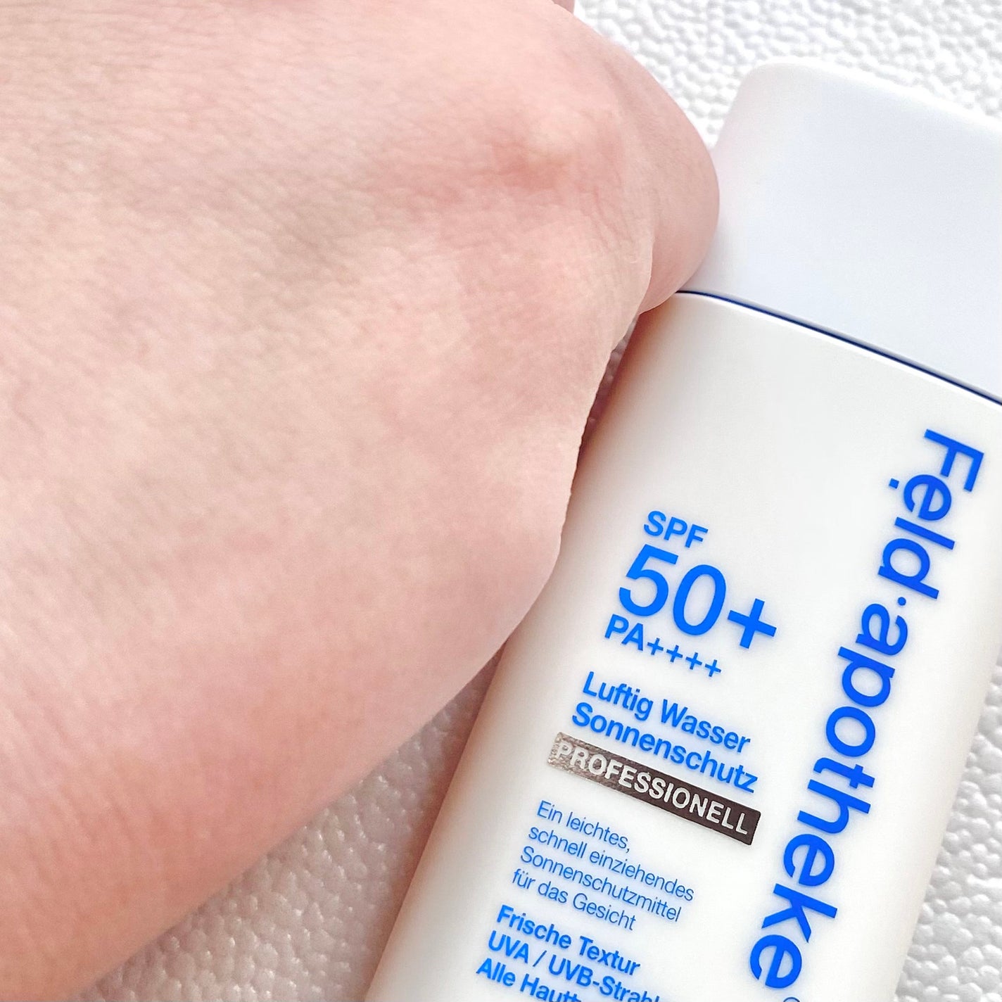 エアリーウォーターサンスクリーン プロフェッショナル/Feld Apotheke/日焼け止めローションを使ったクチコミ(5枚目)