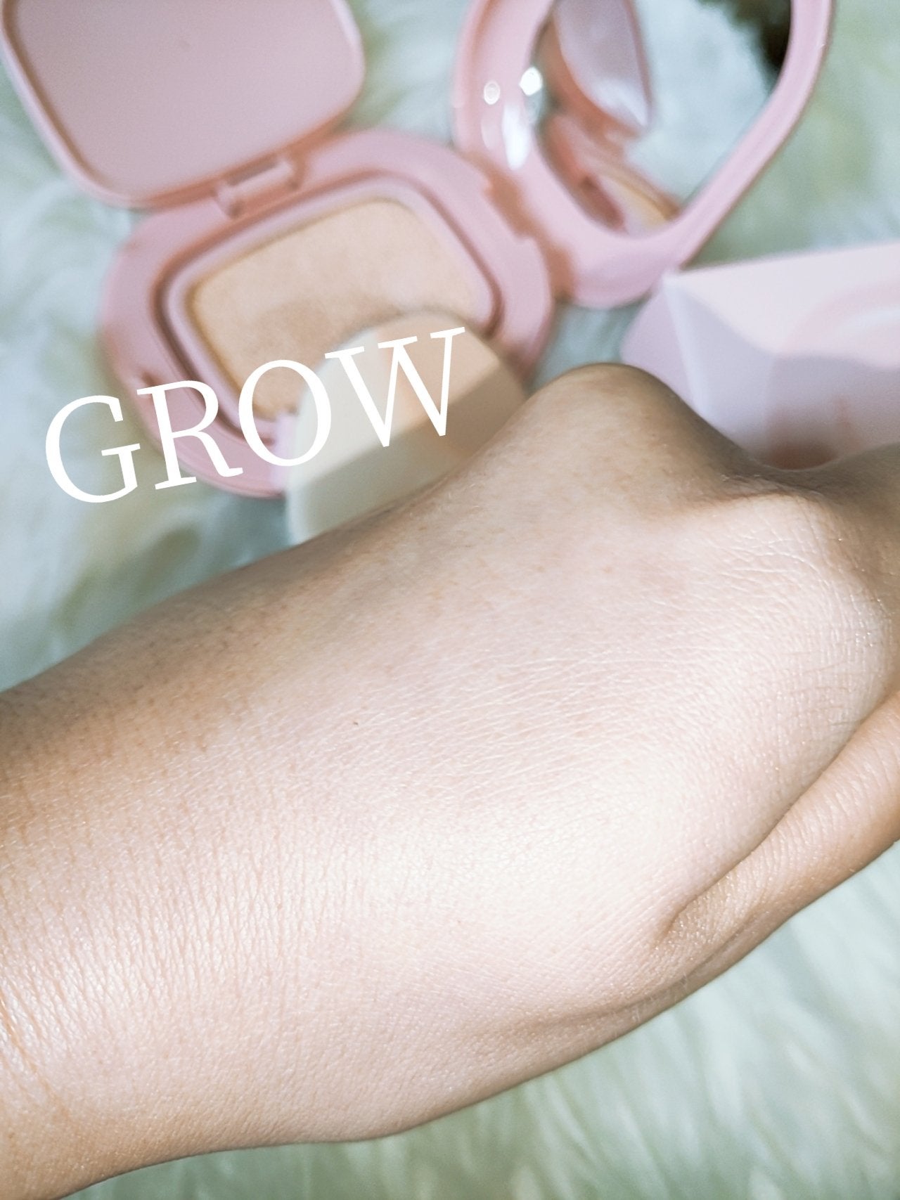 グルタチオングロウアンプル/MEDICUBE/美容液を使ったクチコミ(4枚目)